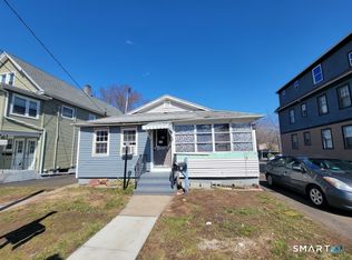 611 Main St, East Haven, CT 06512