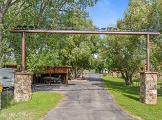 5180 Us Highway 287, Lander, WY 82520