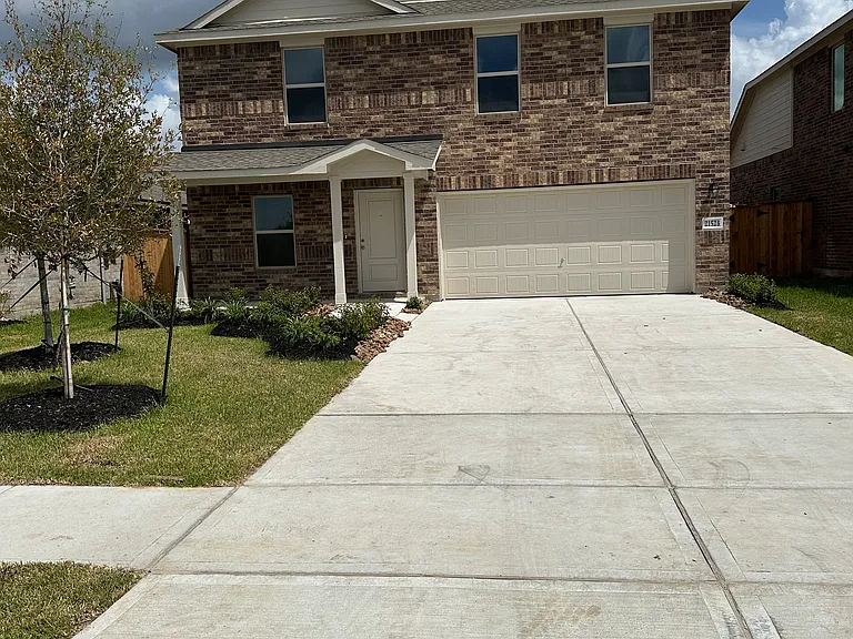 21523 Casavatore Dr — Photo 1