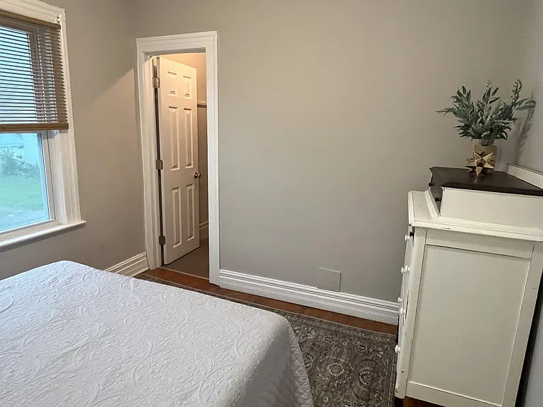 57 Barton St — Photo 17