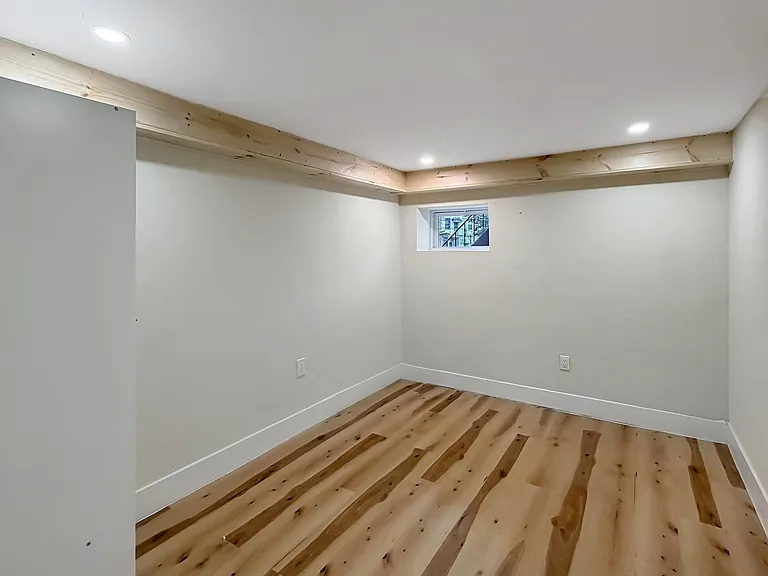 2915 Kirk Ave — Photo 21