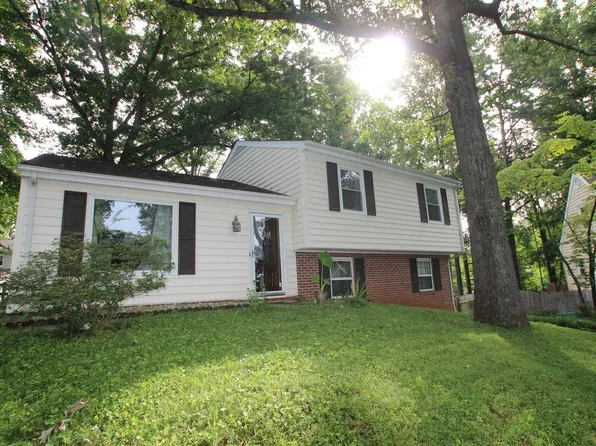 105 Leigh Pl, Charlottesville, VA 22902