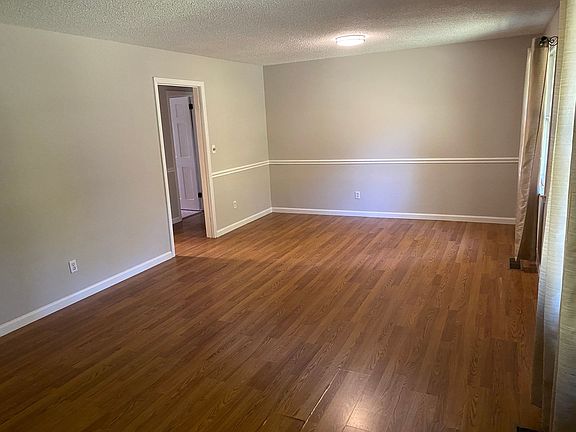 5th image of 142-A Ewingville Dr