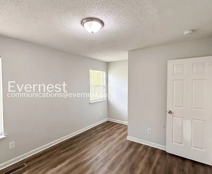 9601 Marshbrooke Rd — Photo 18