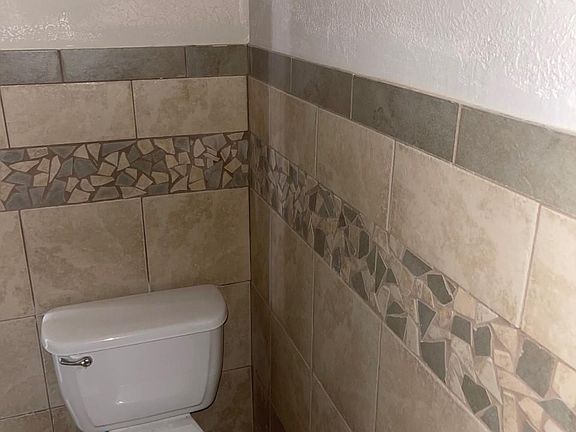 5th image of 3871 Judy Marie Ln