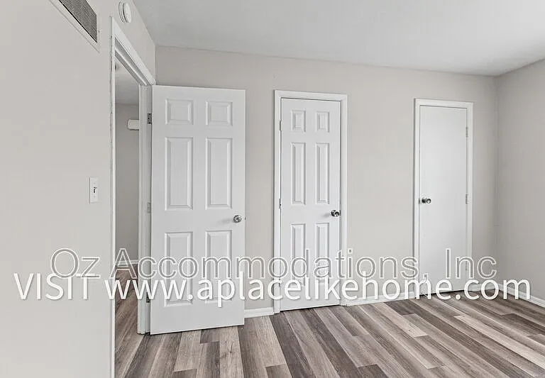 3609 W 47th St — Photo 14