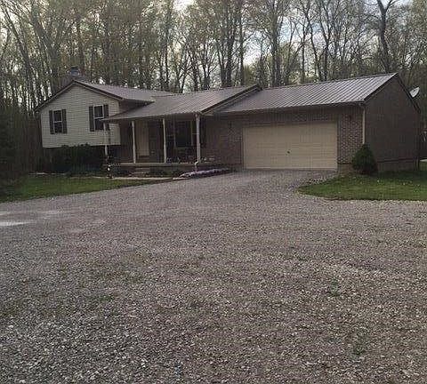 3rd image of 1663 Kress Rd