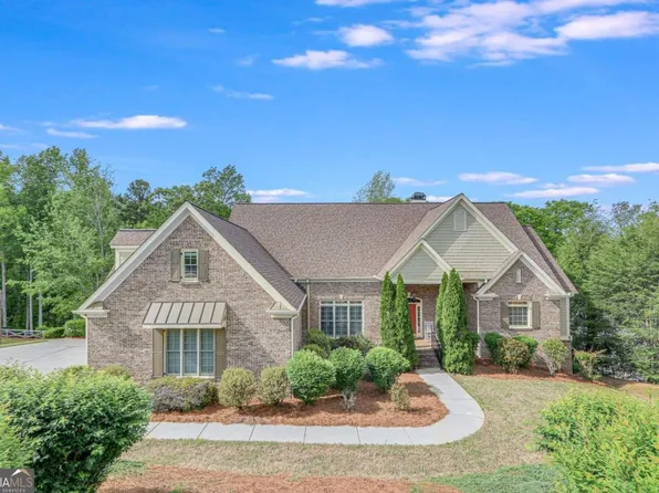 3012 Chattahoochee Trce, Gainesville, GA 30506