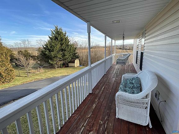 5th image of 175 WYNDHAM HILL DR
