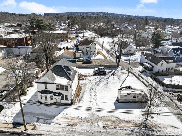 nashua-new-hampshire-123068169 picture