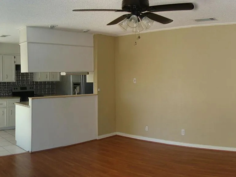 202 Margarita Dr — Photo 4