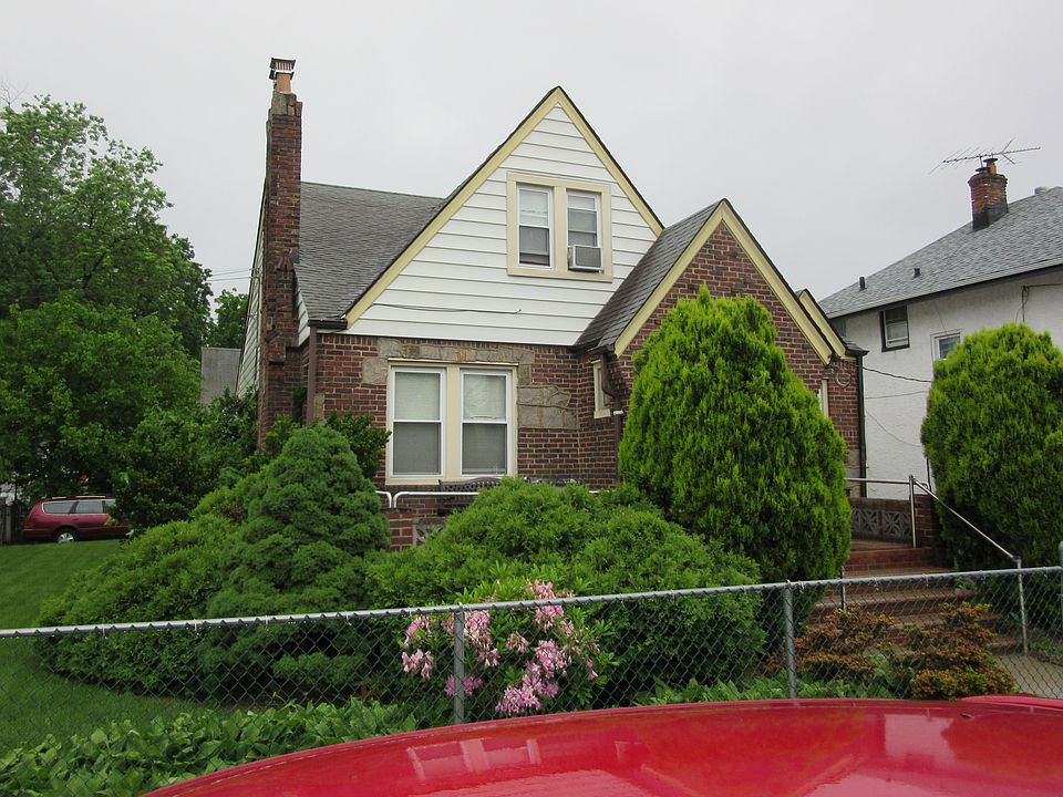 1st image of 214-16 110th Ave