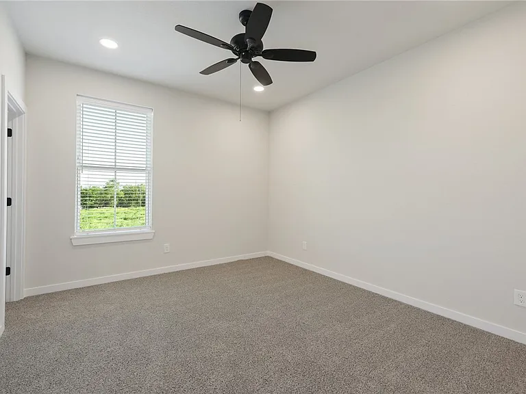 4091 General Pkwy — Photo 19