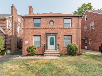 13601 Cedar Rd, University Heights, OH, 44118