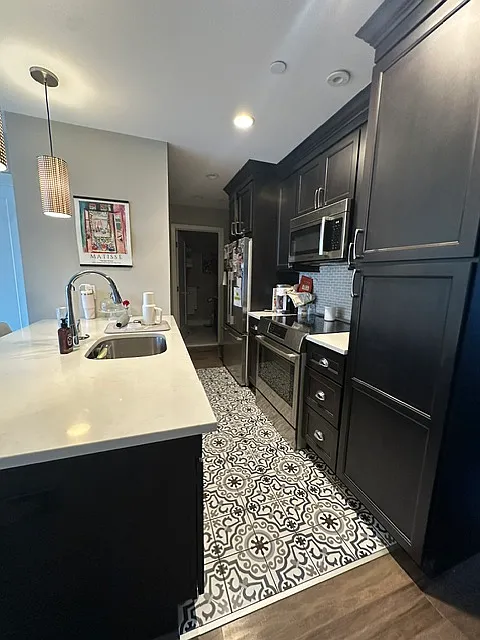 9 Cooper St #5