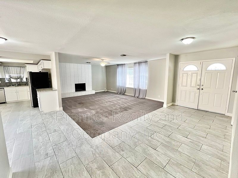 1st image of 1518 Silver Mesa Way