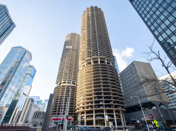 300 N State St APT 3808, Chicago, IL 60654