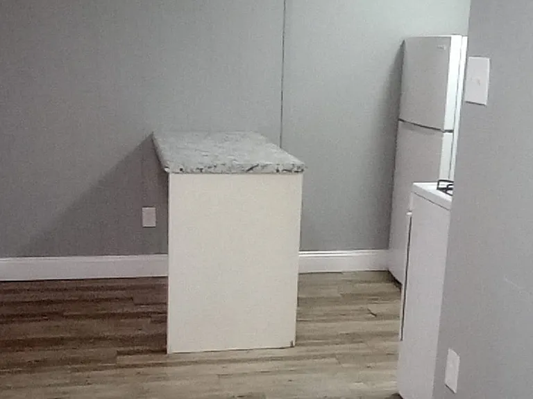 4607 E Nettleton Ave #7 — Photo 2