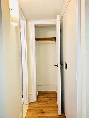 Rented by REAL New York | media 35