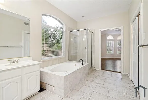 7414 Silver Lake Dr — Photo 18