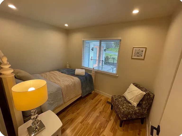 16709A Fairless Ln #2 — Photo 2