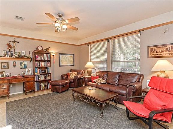4th image of 3513 Texas Topaz Dr