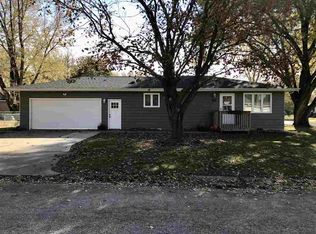 103 Dawn Dr, Nashua, IA 50658