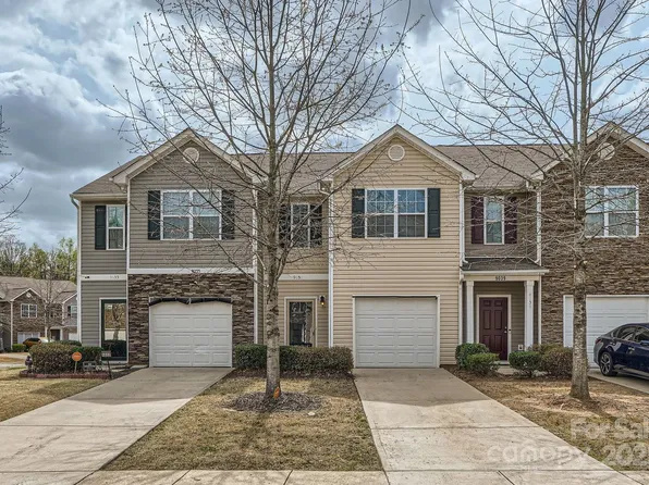 9035 Bradstreet Commons Way, Charlotte, NC 28215