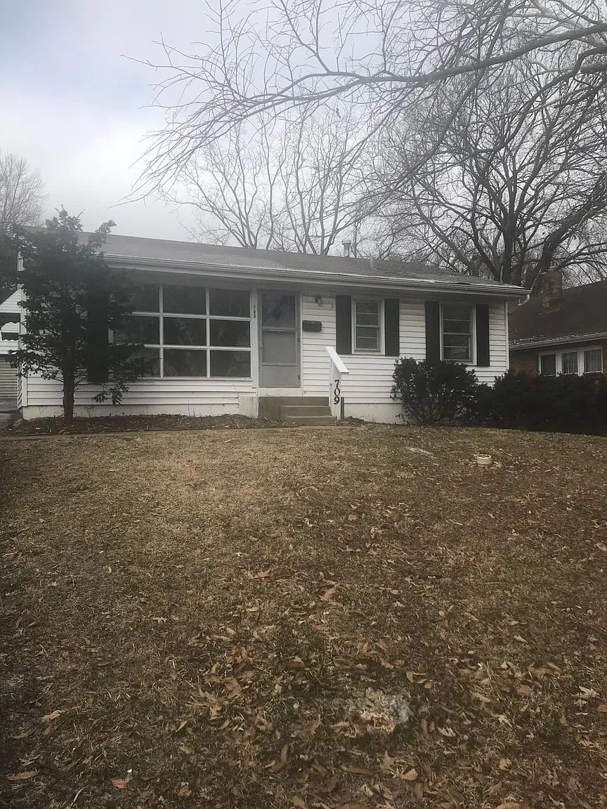 709 Tiffin Ave photo 1
