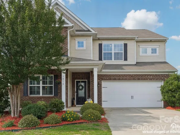 5016 Riverdale Dr, Charlotte, NC 28273