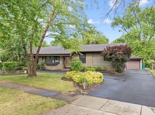 1231 Hemlock Dr, Elk Grove Village, IL 60007