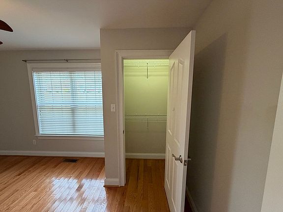 3rd image of 110 Nathaniel Gracie Dr