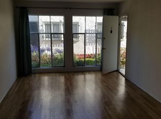 336 S Doheny Dr APT 2, Beverly Hills, CA 90211