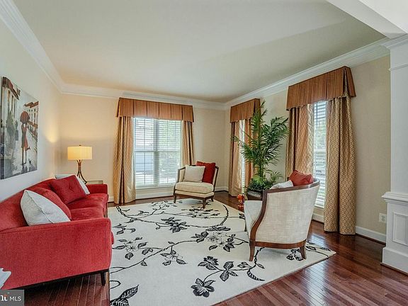 5th image of 20950 Highland Creek Dr