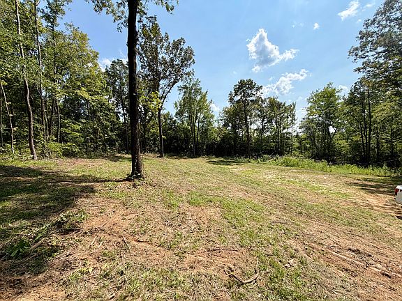 4th image of County Road 183