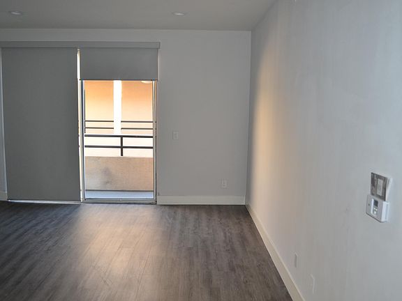 4th image of 165 N Hoover St APT 405