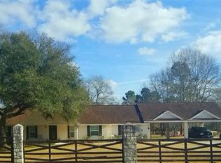 2409 Rea Rd, Kountze, TX 77625