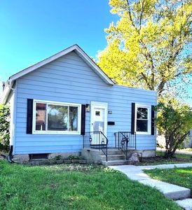 146 E Mill St, Wauconda, IL, 60084