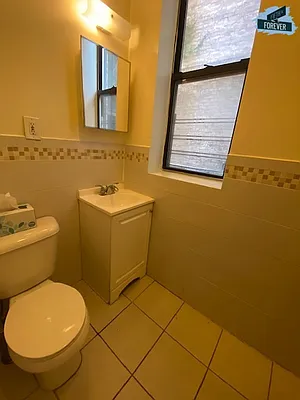 Rented by Fifth & Forever LLC | media 17