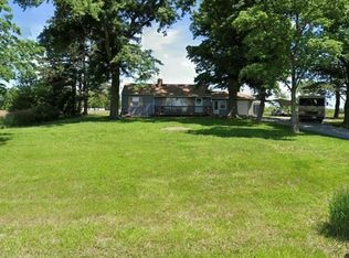 16614 Lecompton Rd, Leavenworth, KS 66048