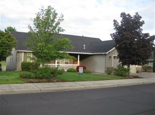 584 Old Waverly Way, Eagle Pt, OR 97524