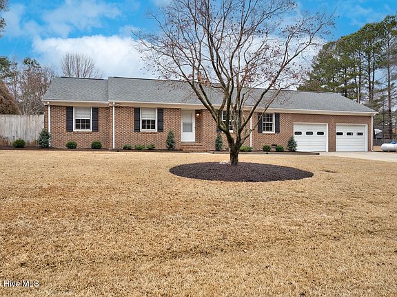 2nd image of 4712 Crest Road