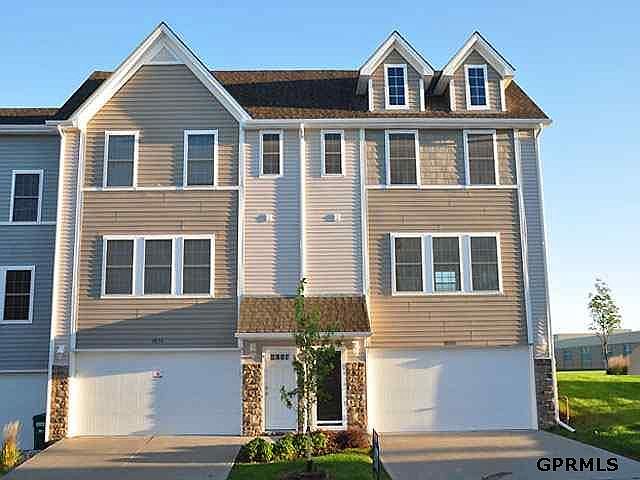 1st image of 18150 Hayes Ct