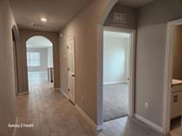 20570 Charles St, Alva, FL 33920