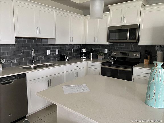 3rd image of 4751 Clock Tower Dr #206