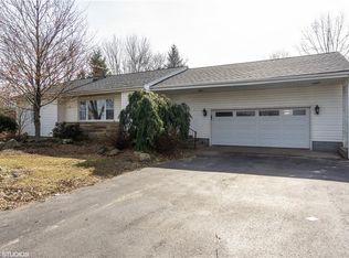 6520 Middle Ridge Rd, Madison, OH 44057