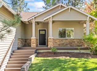 19951 Cliffrose Dr, Bend, OR 97702