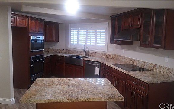 4th image of 23996 Outrigger Dr