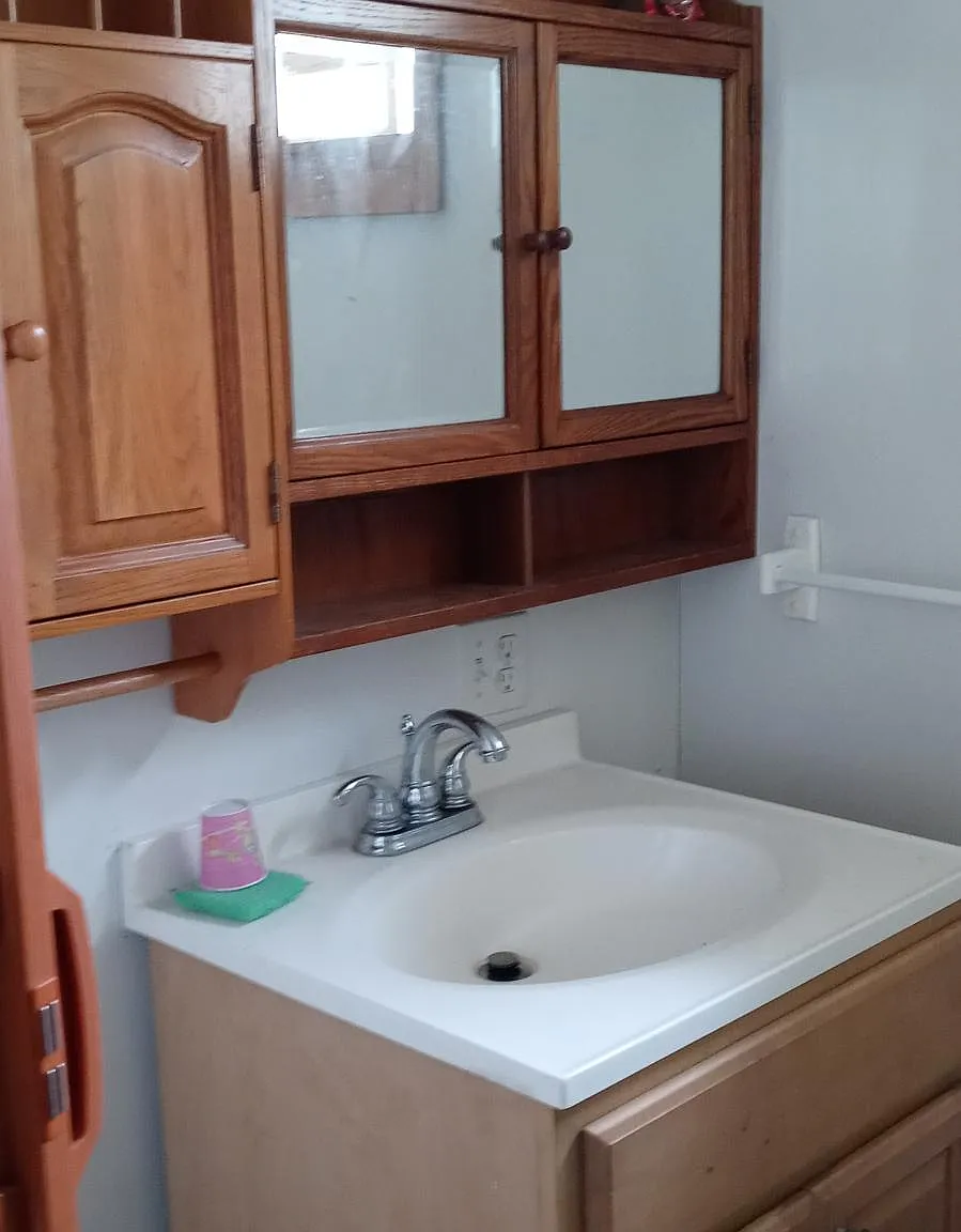 1 bed, 400 sqft, $850 — Photo 1