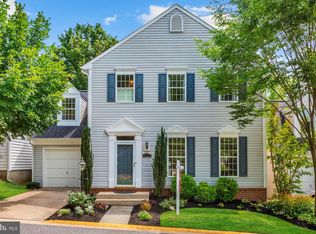 8712 Laurel Valley Ln, Gaithersburg, MD 20886